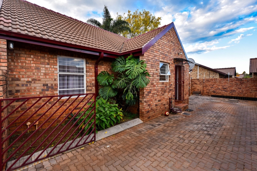 3 Bedroom Property for Sale in Montana Gauteng