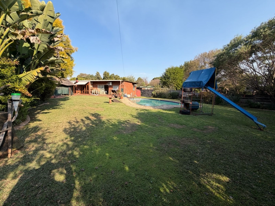 4 Bedroom Property for Sale in Wierda Park Gauteng