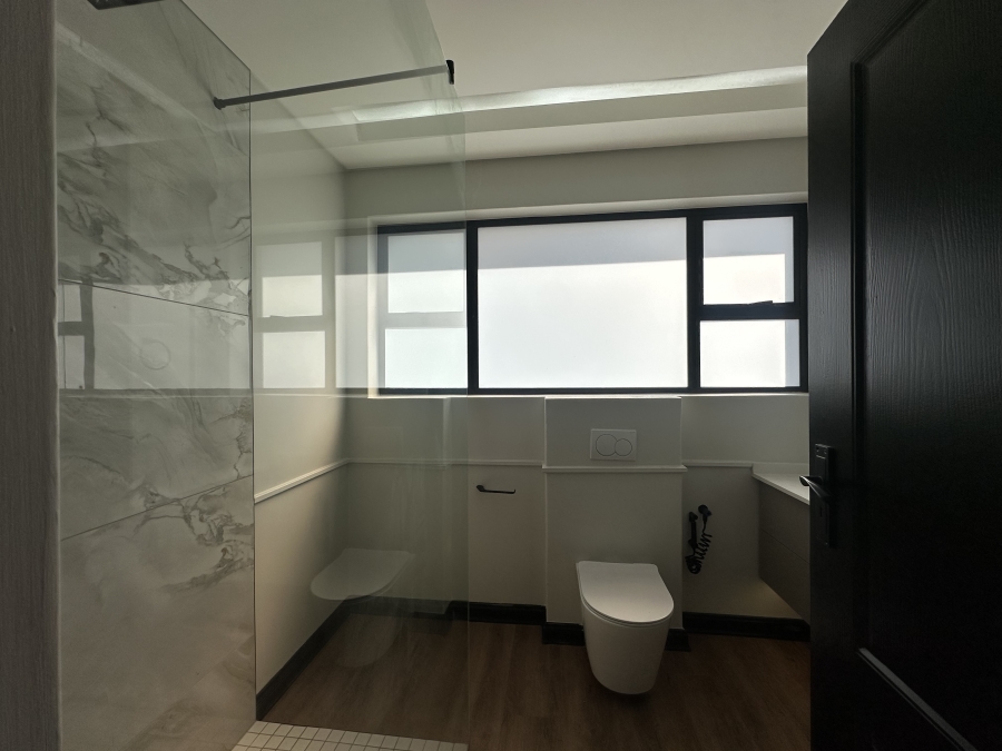 To Let 4 Bedroom Property for Rent in Bryanston Gauteng