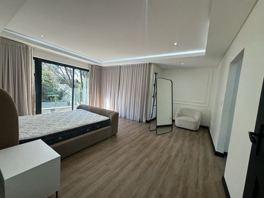 To Let 4 Bedroom Property for Rent in Bryanston Gauteng
