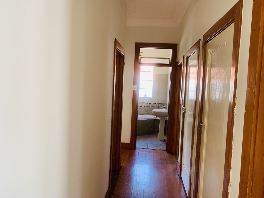 To Let 3 Bedroom Property for Rent in Orange Grove Gauteng