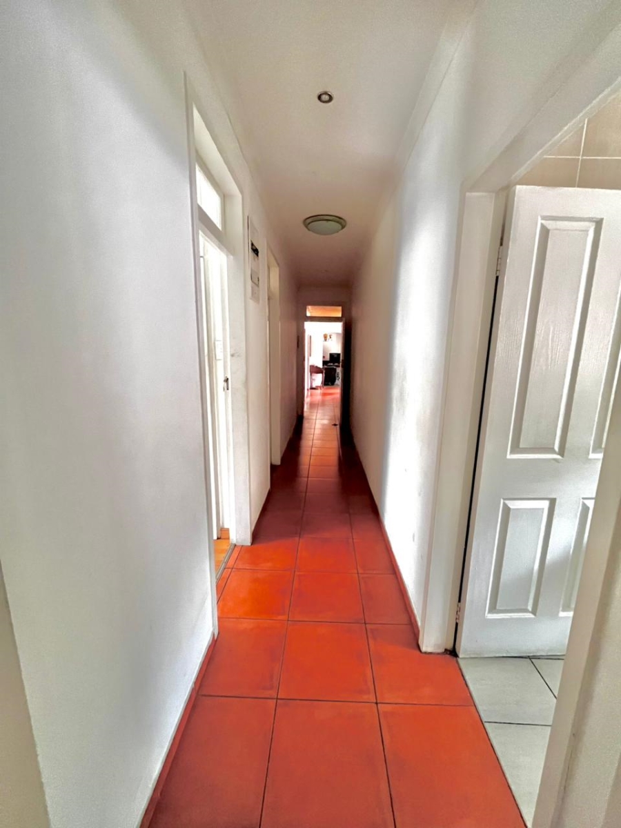 4 Bedroom Property for Sale in Florida Hills Gauteng