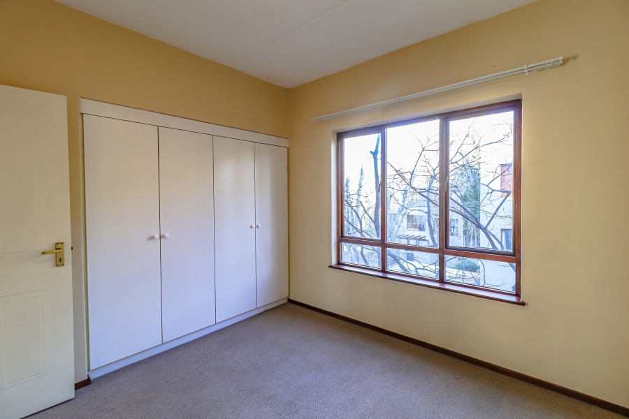 2 Bedroom Property for Sale in Strathavon Gauteng