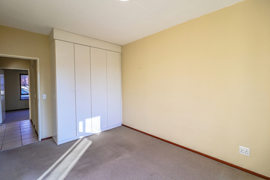 2 Bedroom Property for Sale in Strathavon Gauteng