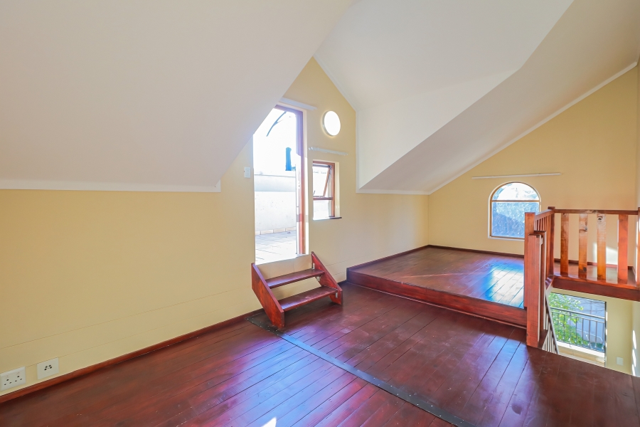 2 Bedroom Property for Sale in Strathavon Gauteng