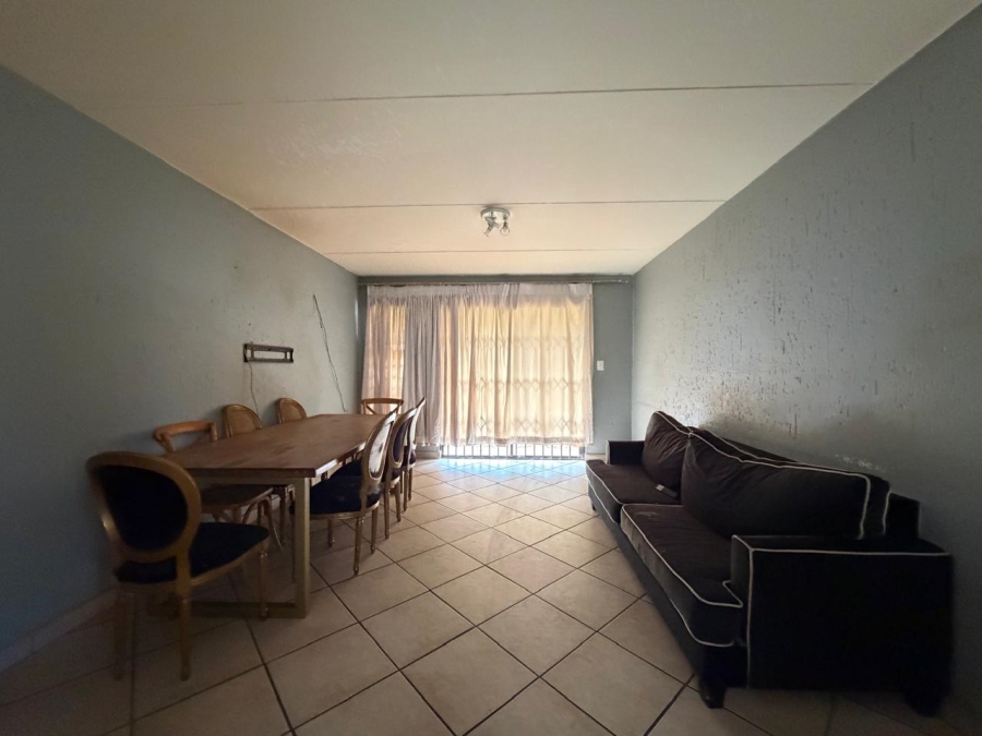 2 Bedroom Property for Sale in Eveleigh Gauteng