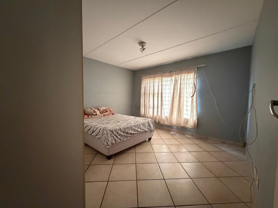 2 Bedroom Property for Sale in Eveleigh Gauteng