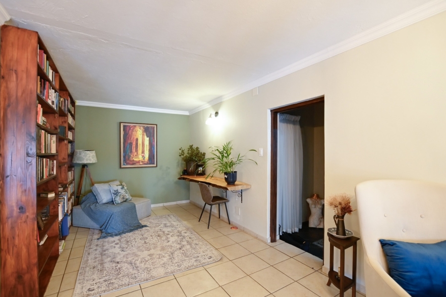 6 Bedroom Property for Sale in Roodeplaat Gauteng