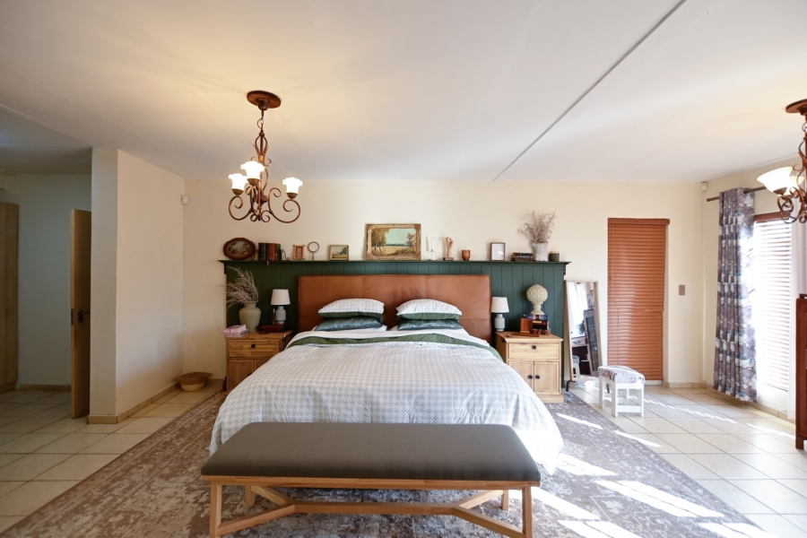 6 Bedroom Property for Sale in Roodeplaat Gauteng