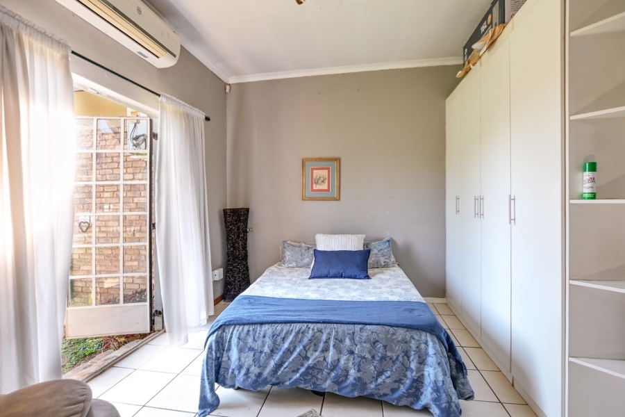 6 Bedroom Property for Sale in Roodeplaat Gauteng