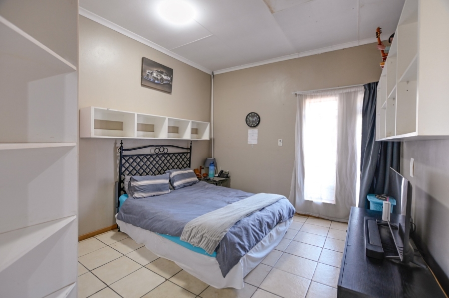 6 Bedroom Property for Sale in Roodeplaat Gauteng