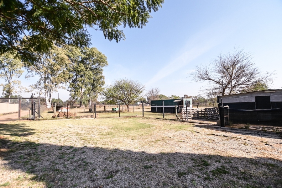 6 Bedroom Property for Sale in Roodeplaat Gauteng