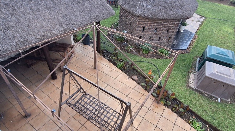 4 Bedroom Property for Sale in Lamontpark Gauteng