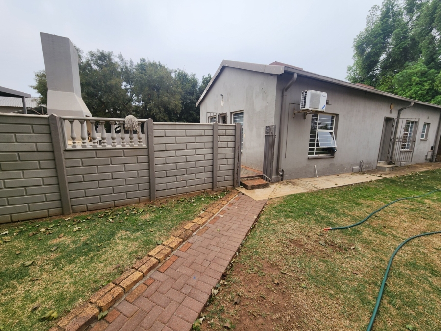 3 Bedroom Property for Sale in Bartlett Gauteng