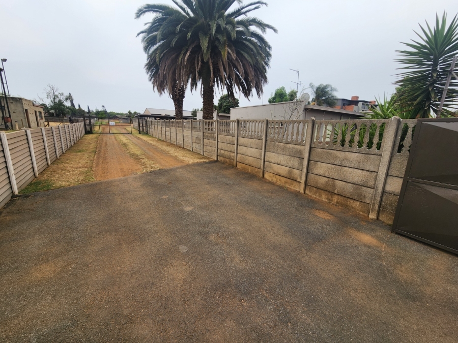 3 Bedroom Property for Sale in Bartlett Gauteng