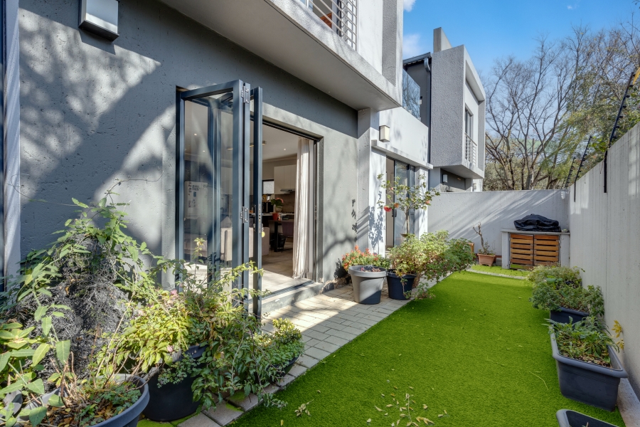 3 Bedroom Property for Sale in Bryanston Gauteng