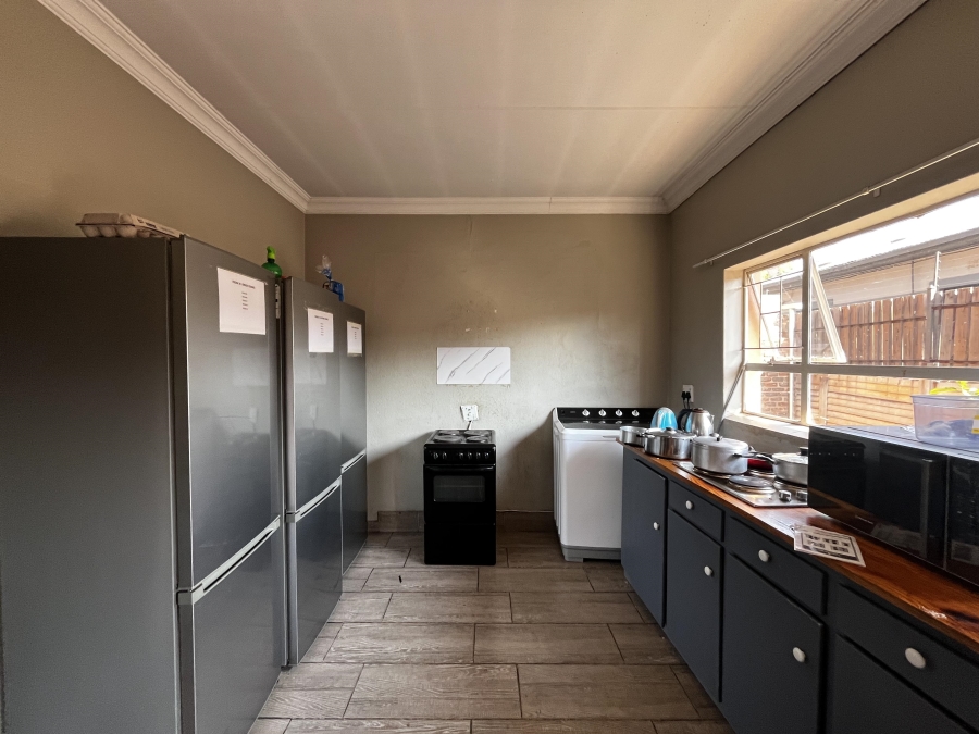 16 Bedroom Property for Sale in Pretoria Gardens Gauteng