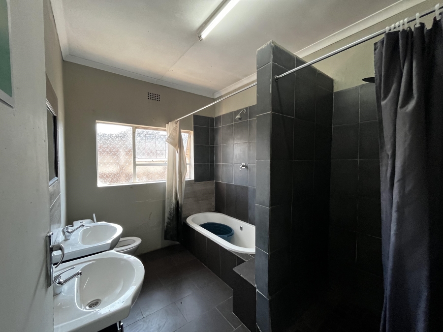 16 Bedroom Property for Sale in Pretoria Gardens Gauteng