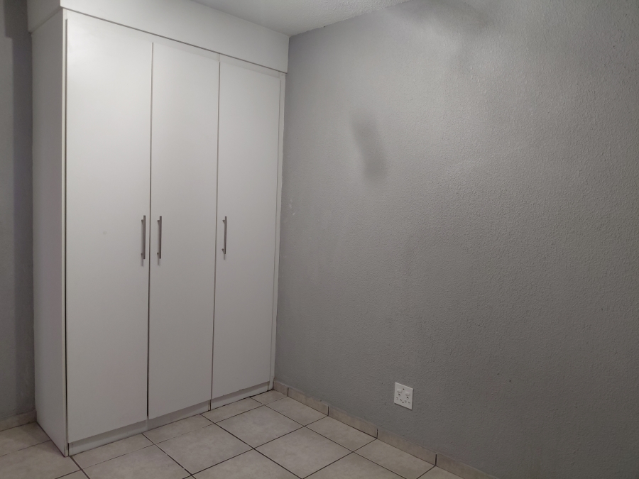 To Let 2 Bedroom Property for Rent in Alberton North Gauteng