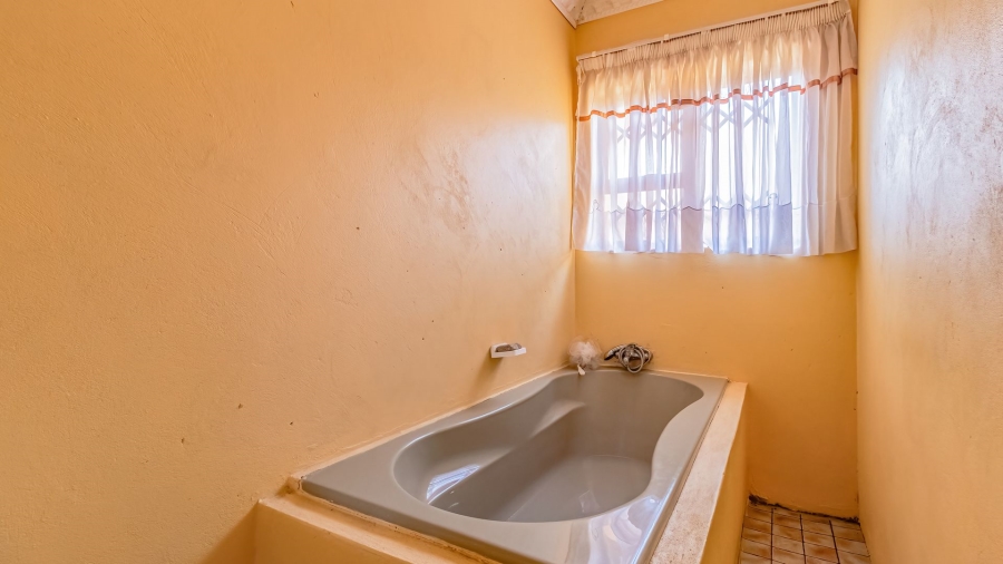 3 Bedroom Property for Sale in Liefde en Vrede Gauteng