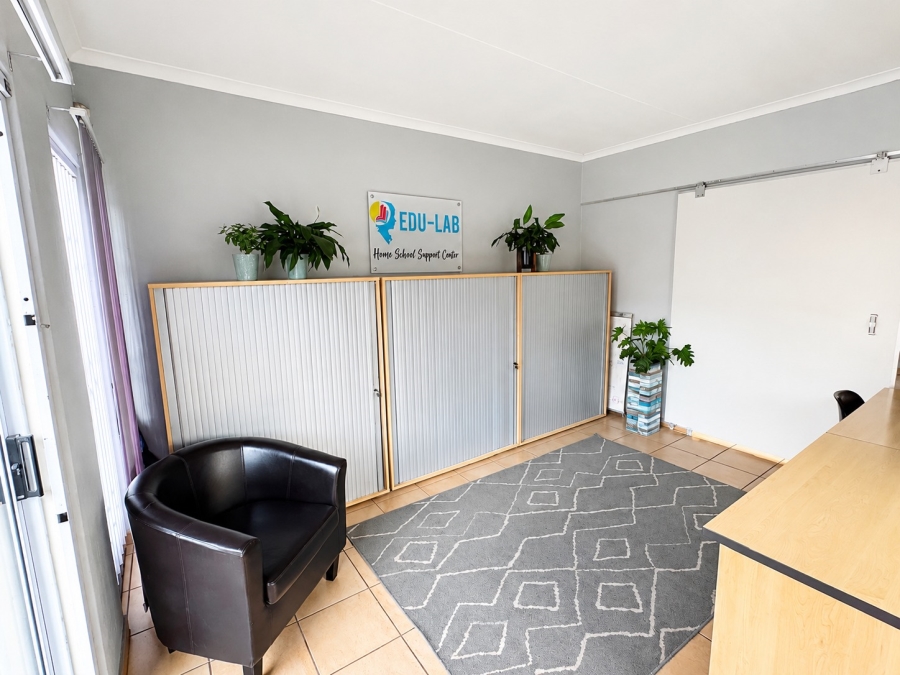 To Let Commercial Property for Rent in Mulbarton Gauteng