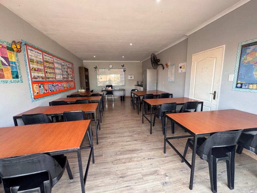 To Let Commercial Property for Rent in Mulbarton Gauteng