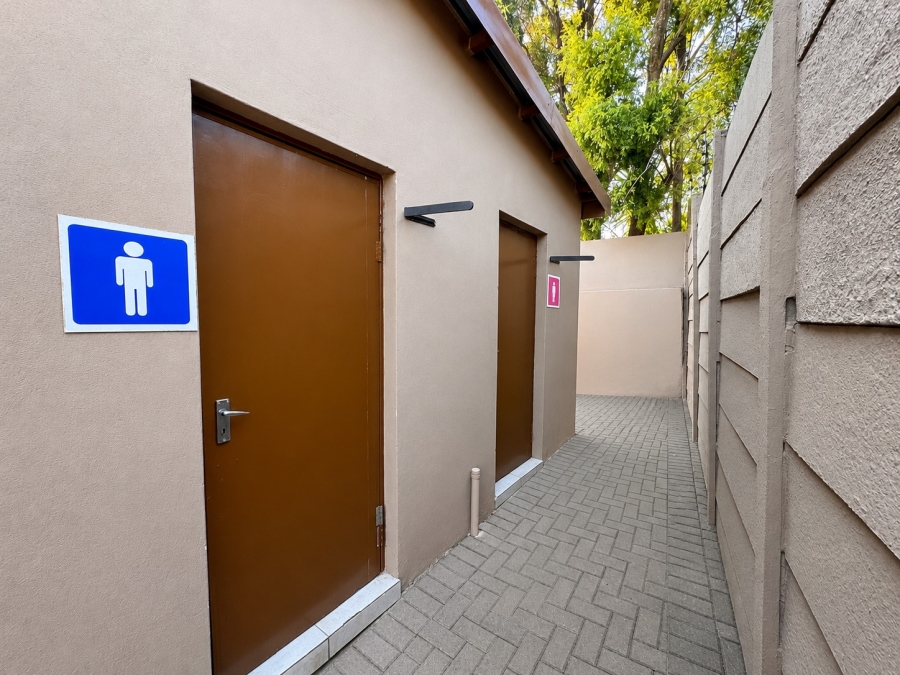 To Let Commercial Property for Rent in Mulbarton Gauteng