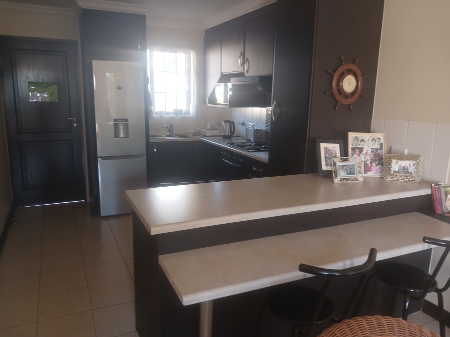 2 Bedroom Property for Sale in Rietvalleirand Gauteng