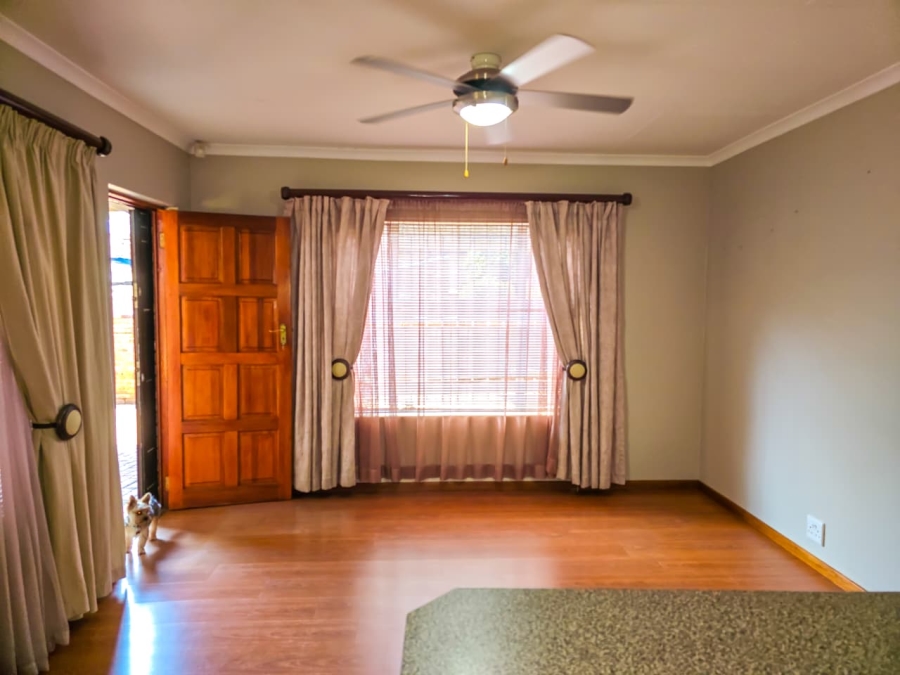 1 Bedroom Property for Sale in Florauna Gauteng