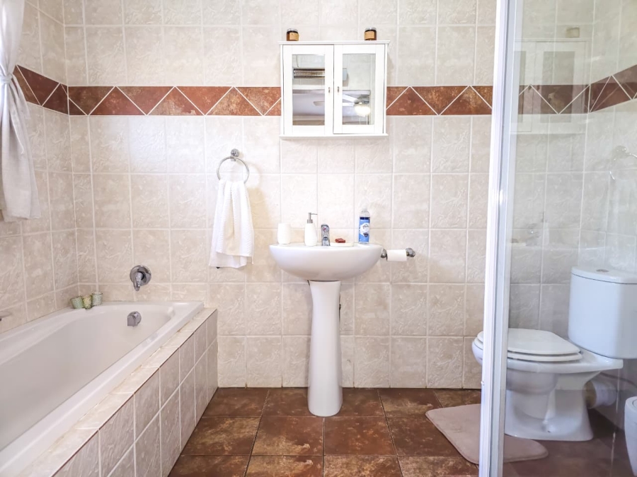 1 Bedroom Property for Sale in Florauna Gauteng