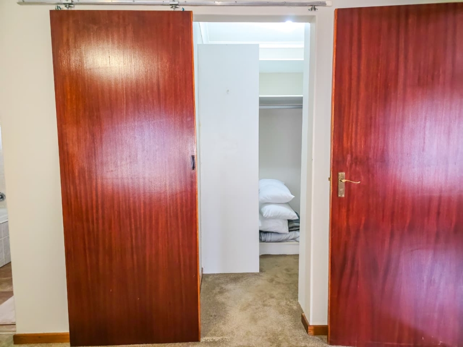 1 Bedroom Property for Sale in Florauna Gauteng