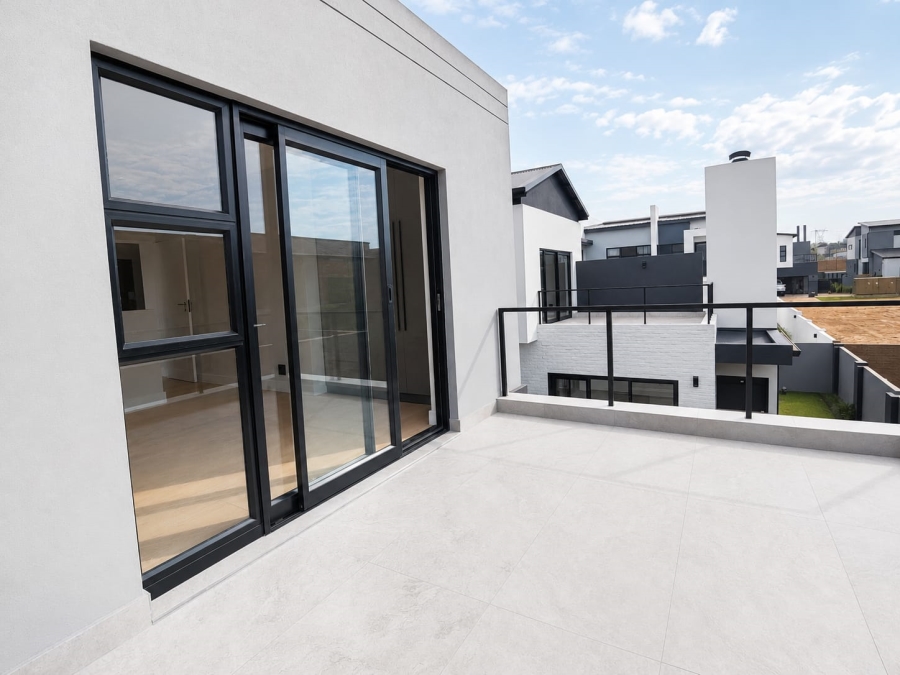 4 Bedroom Property for Sale in Fountainbrook Estate Gauteng