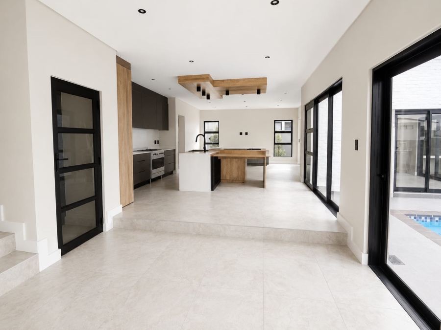 4 Bedroom Property for Sale in Fountainbrook Estate Gauteng