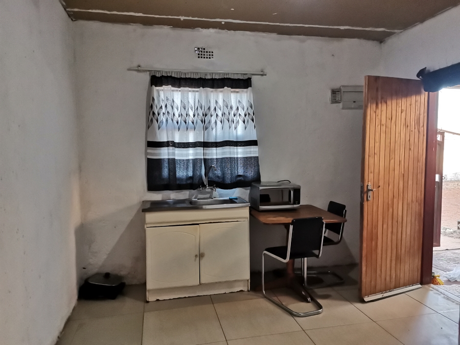 3 Bedroom Property for Sale in Tshepisong Gauteng