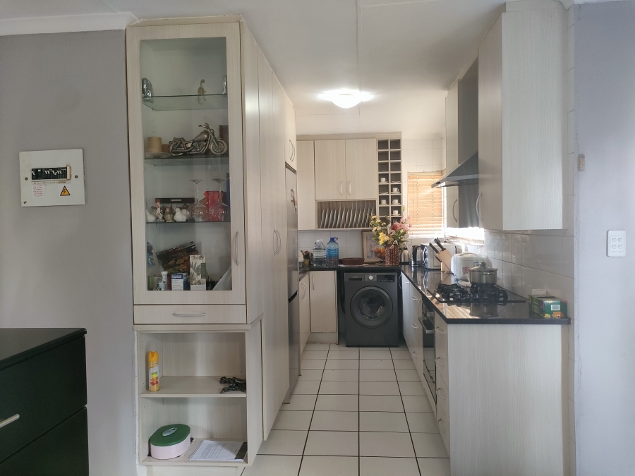 3 Bedroom Property for Sale in Eden Glen Gauteng