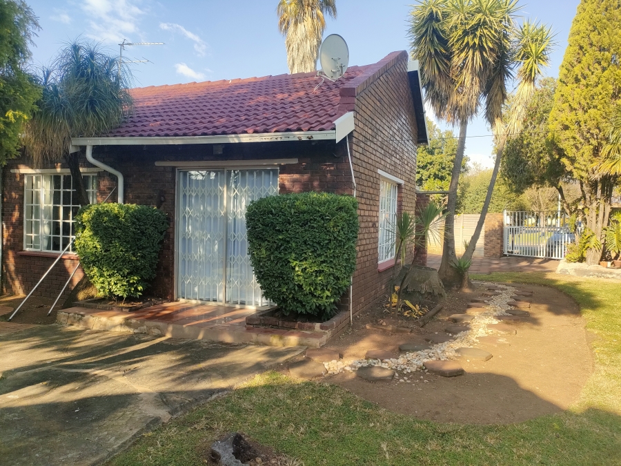 3 Bedroom Property for Sale in Eden Glen Gauteng