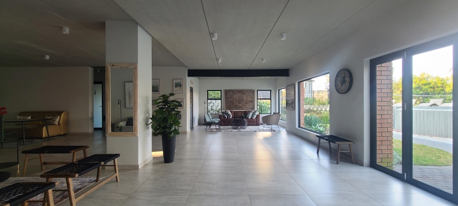 3 Bedroom Property for Sale in Carlswald Estate Gauteng