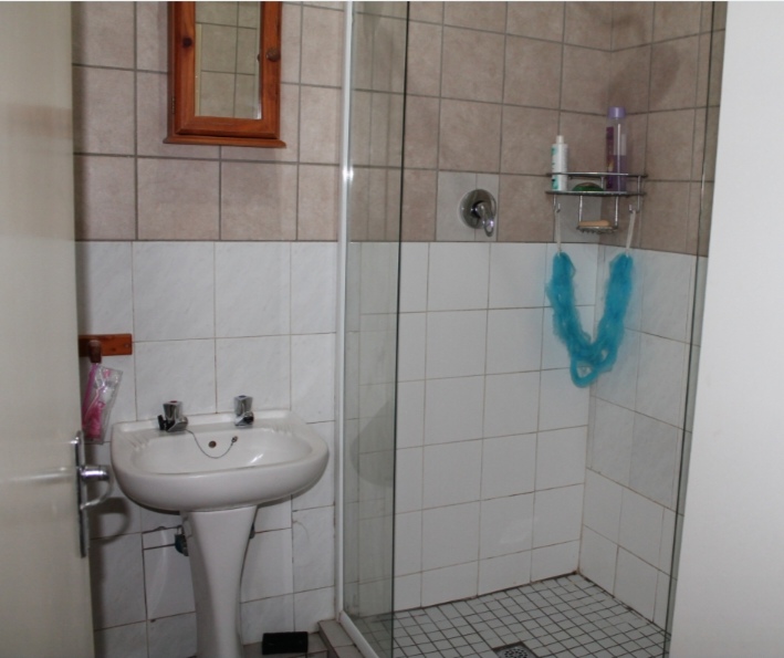 1 Bedroom Property for Sale in South Kensington Gauteng