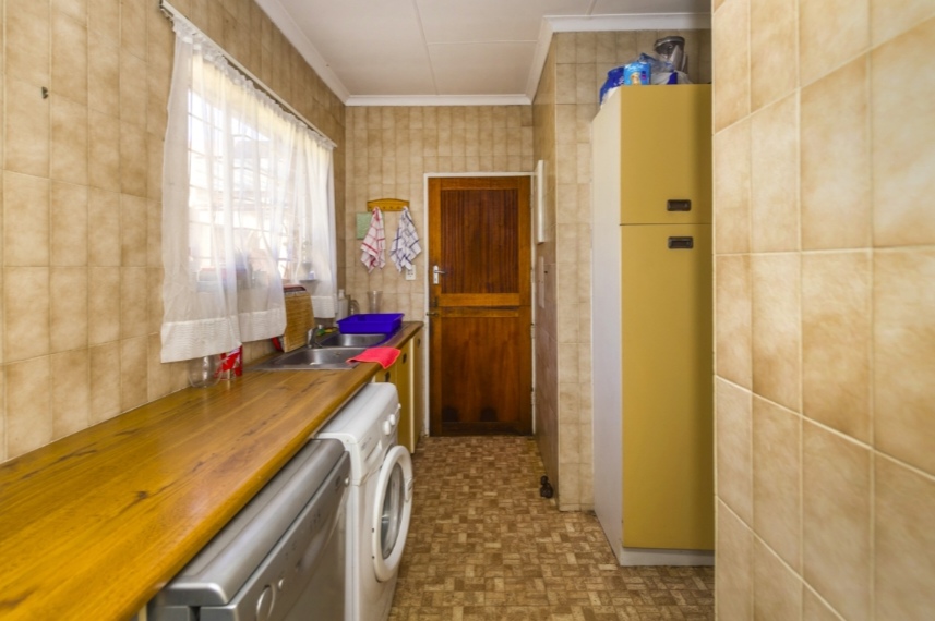 3 Bedroom Property for Sale in Simmerfield Gauteng