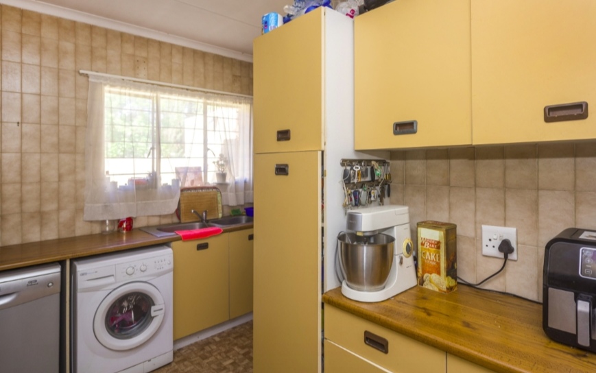 3 Bedroom Property for Sale in Simmerfield Gauteng