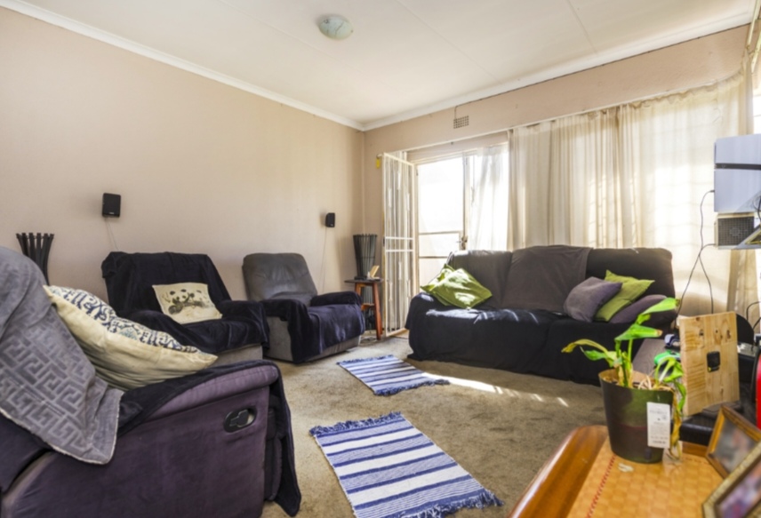 3 Bedroom Property for Sale in Simmerfield Gauteng