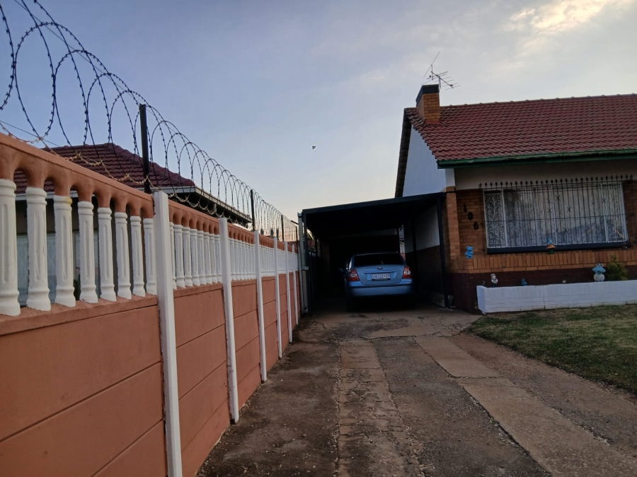 3 Bedroom Property for Sale in Dinwiddie Gauteng