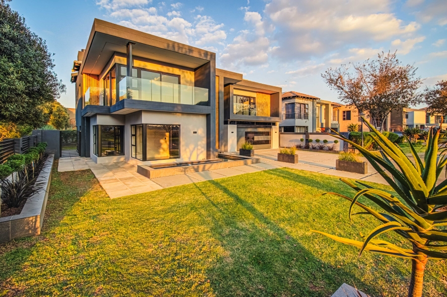 4 Bedroom Property for Sale in Parkhaven Gauteng