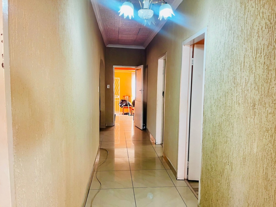 3 Bedroom Property for Sale in Lorentzville Gauteng
