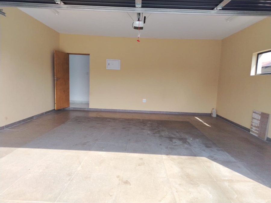 4 Bedroom Property for Sale in Parkrand Gauteng