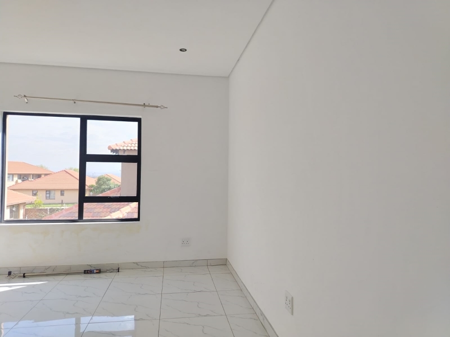 To Let 4 Bedroom Property for Rent in Parkrand Gauteng