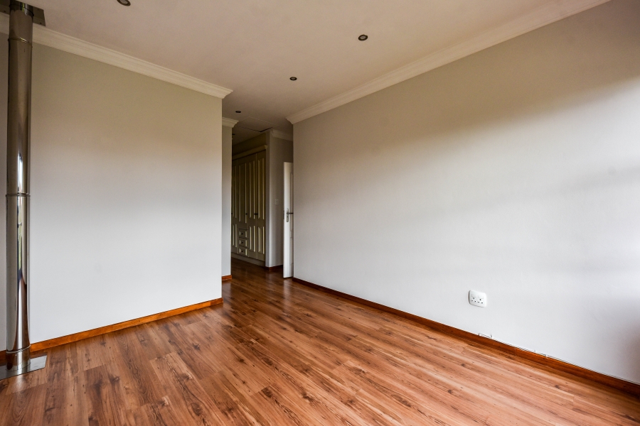 3 Bedroom Property for Sale in Olympus AH Gauteng