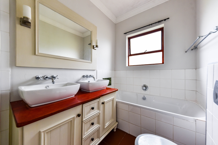 3 Bedroom Property for Sale in Olympus AH Gauteng