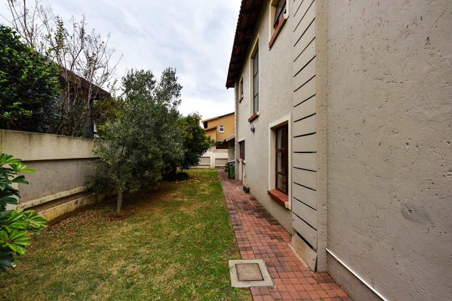 3 Bedroom Property for Sale in Olympus AH Gauteng