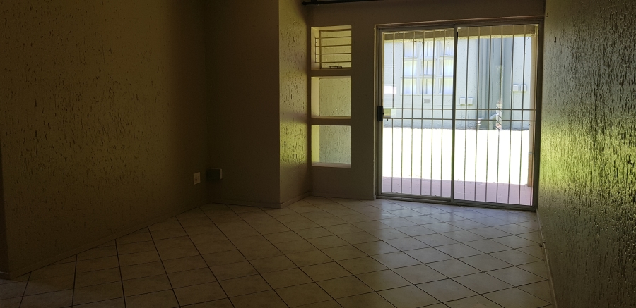 To Let 3 Bedroom Property for Rent in Mulbarton Gauteng